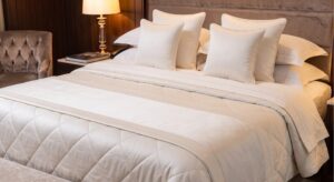 COMFORTER SET